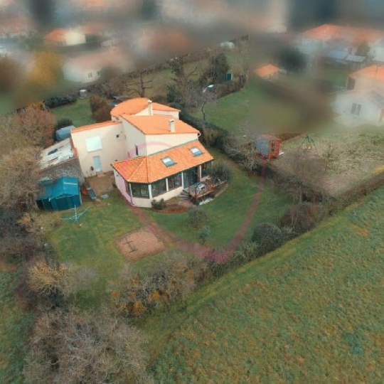  COEUR IMMOBILIER : House | SAINT-SAUVEUR-DE-LANDEMONT (49270) | 170 m2 | 340 000 € 