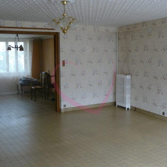  COEUR IMMOBILIER : House | SOULEUVRE-EN-BOCAGE (14350) | 140 m2 | 101 000 € 