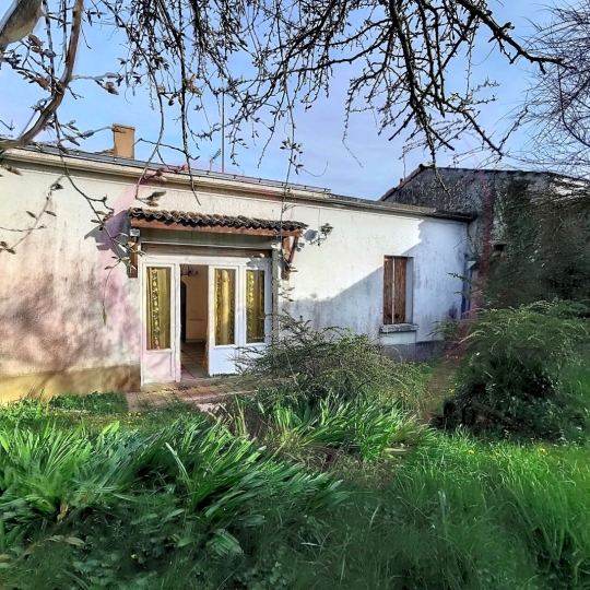  COEUR IMMOBILIER : House | BEAUPREAU-EN-MAUGES (49600) | 155 m2 | 85 000 € 
