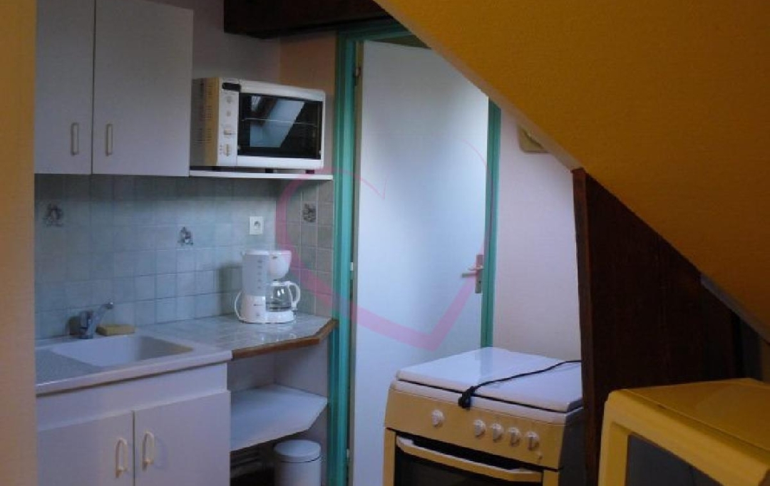 COEUR IMMOBILIER : Appartement | SOULEUVRE-EN-BOCAGE (14350) | 33 m2 | 460 € 