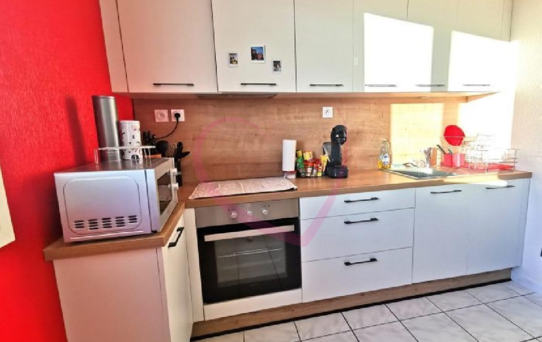 COEUR IMMOBILIER : Apartment | CHOLET (49300) | 63 m2 | 107 000 € 