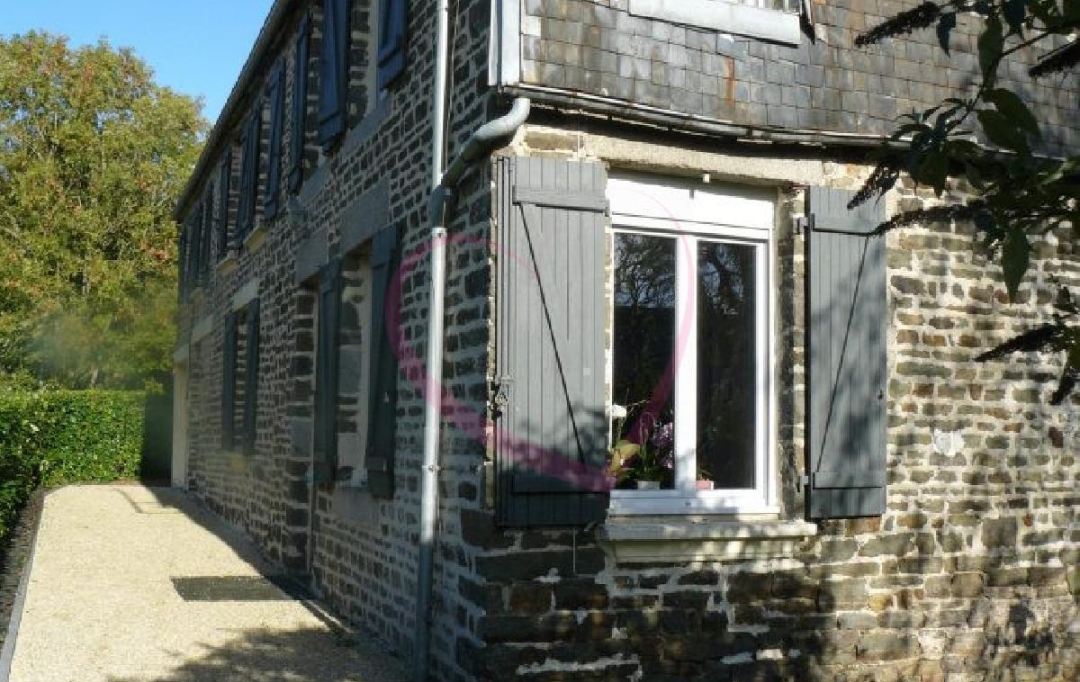 COEUR IMMOBILIER : Maison / Villa | SOULEUVRE-EN-BOCAGE (14350) | 170 m2 | 230 000 € 