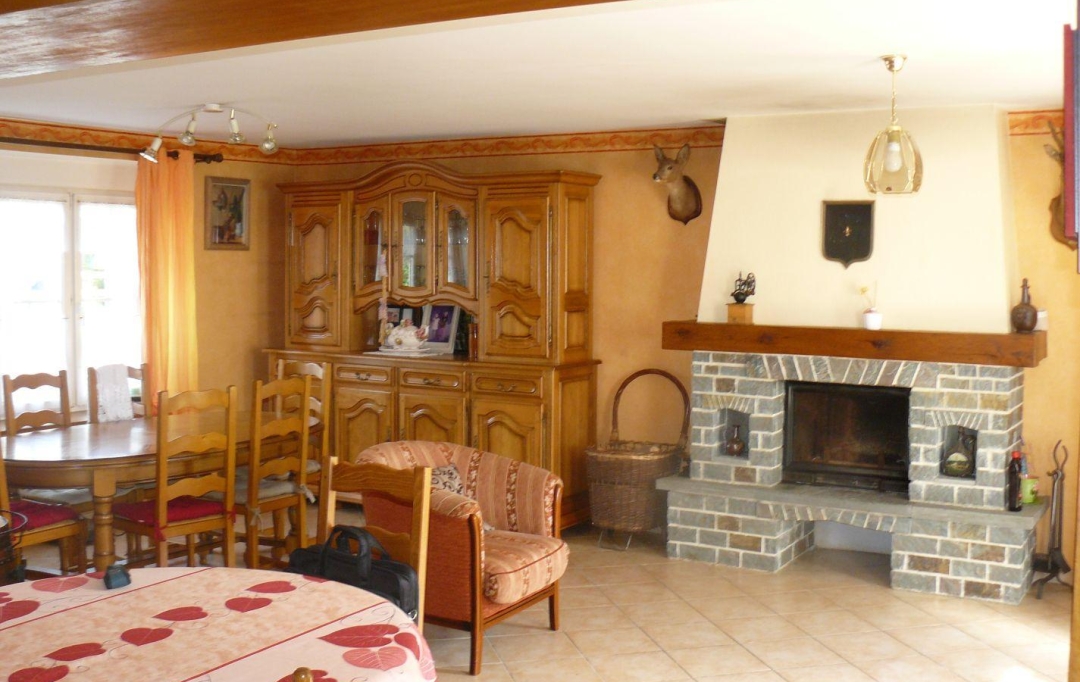 COEUR IMMOBILIER : House | VALDALLIERE (14410) | 105 m2 | 118 000 € 