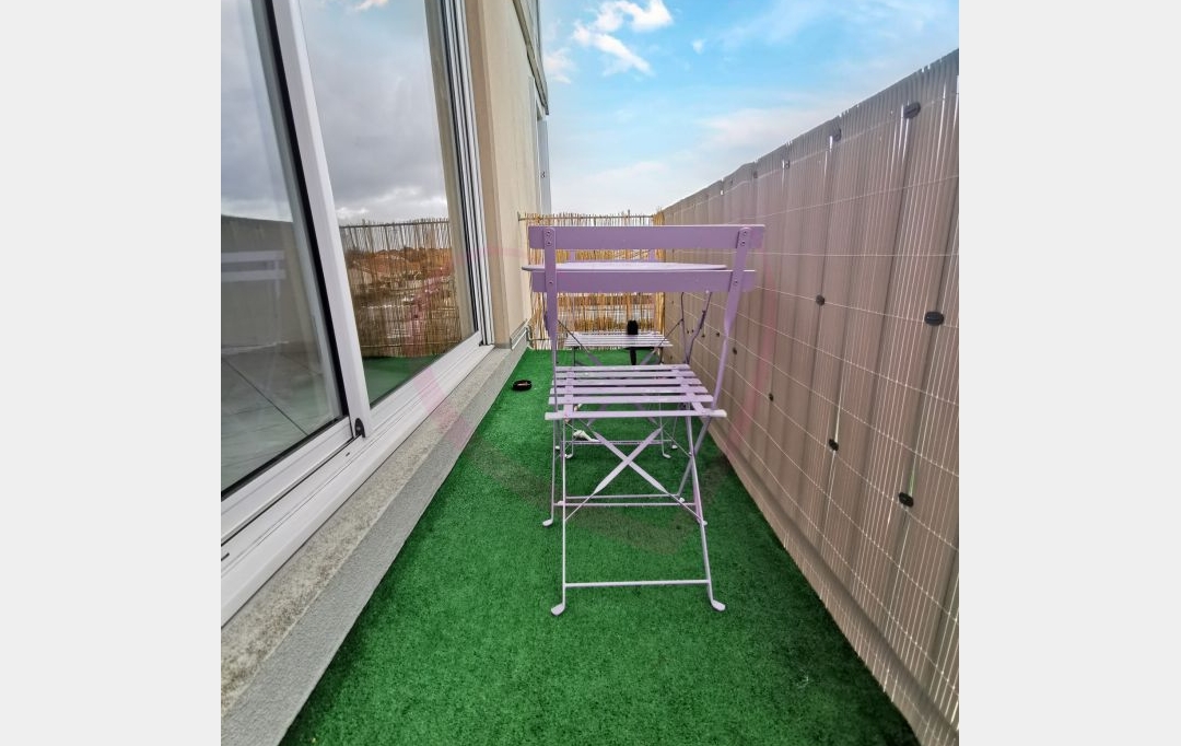 COEUR IMMOBILIER : Appartement | CHOLET (49300) | 63 m2 | 107 000 € 