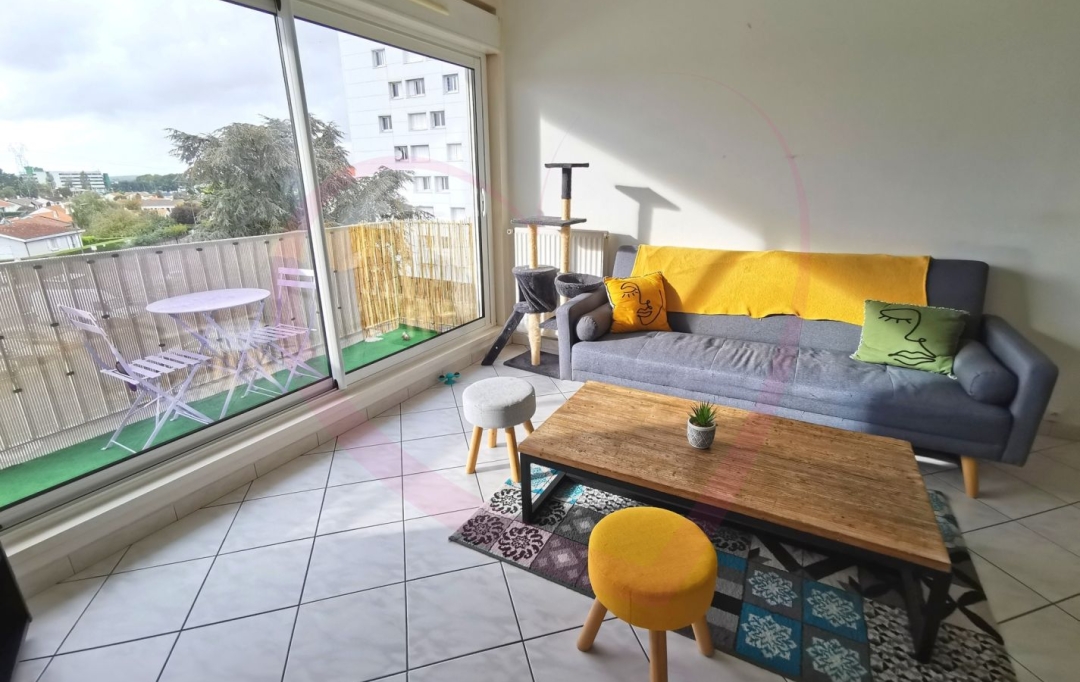 COEUR IMMOBILIER : Appartement | CHOLET (49300) | 63 m2 | 107 000 € 